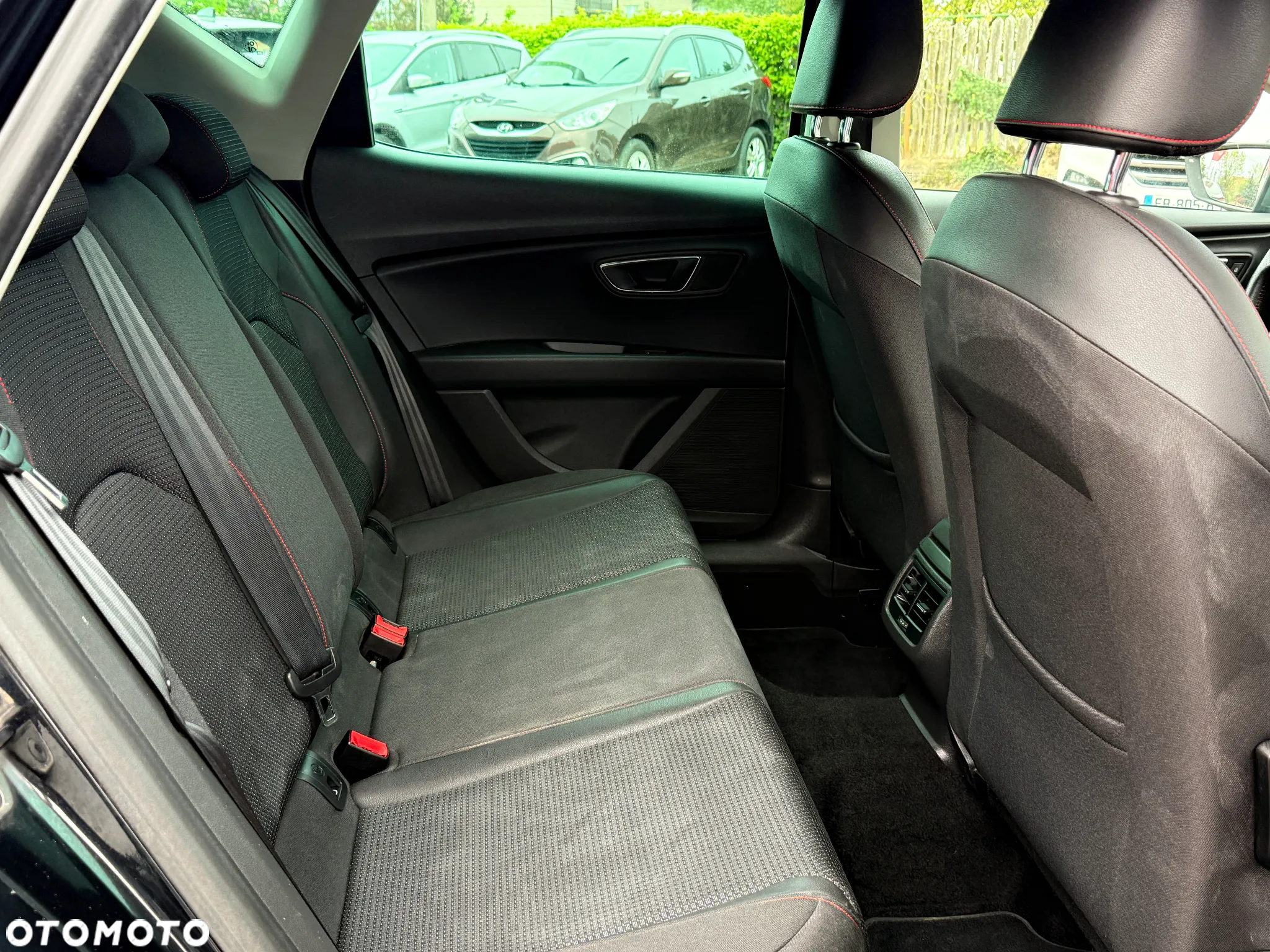 Seat Leon 2.0 TDI FR Black S&S - 19