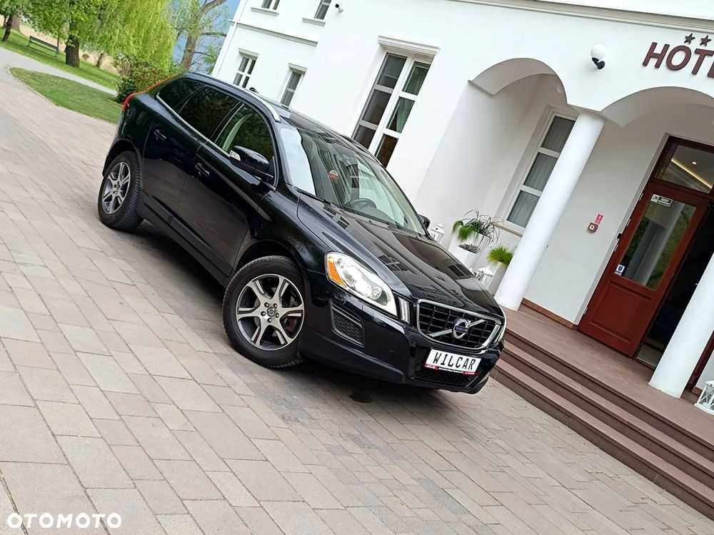 Volvo XC 60 D4 Geartronic Momentum - 38