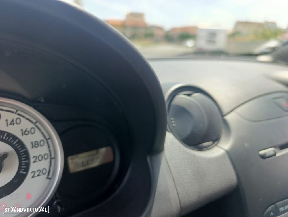 Mazda 2 1.3 MZR 90th Anniversary - 7