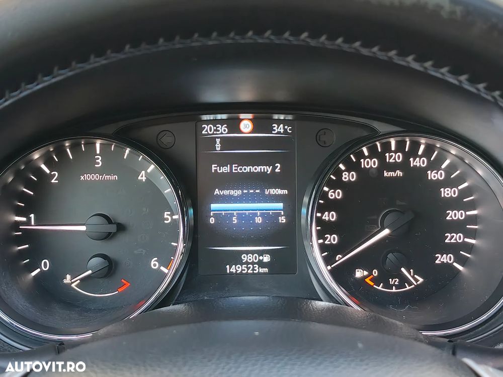 Nissan Qashqai 1.5 DCI Start/Stop N-Connecta - 23