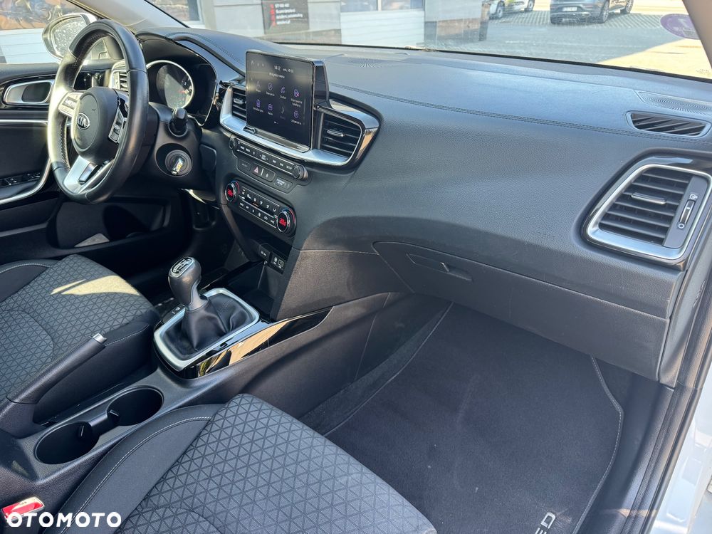 Kia Ceed 1.0 T-GDI OPF Spirit - 24