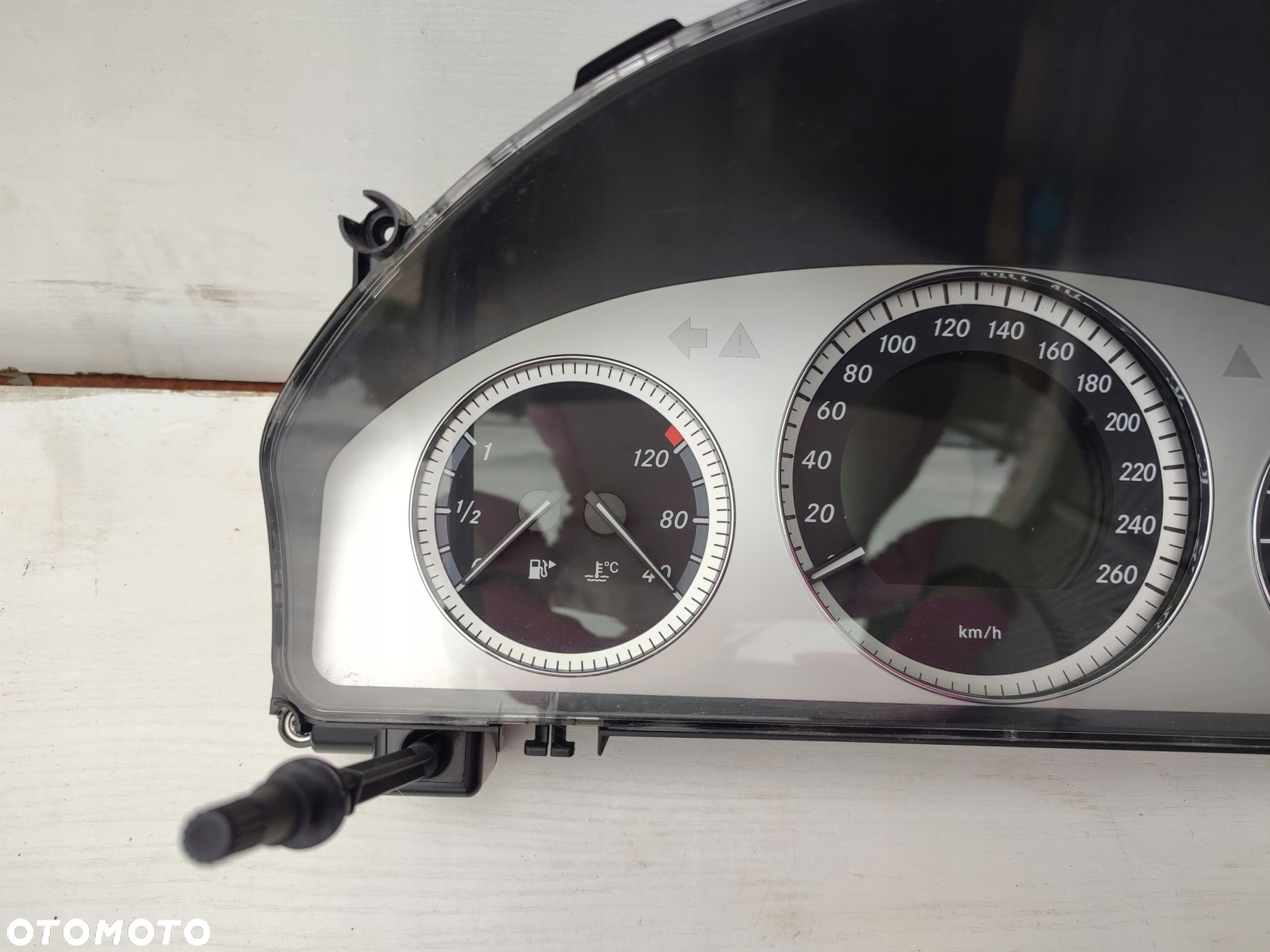Licznik zegary MERCEDES GLK X204 EUROPA 3.0CDI A2C53245324 - 2