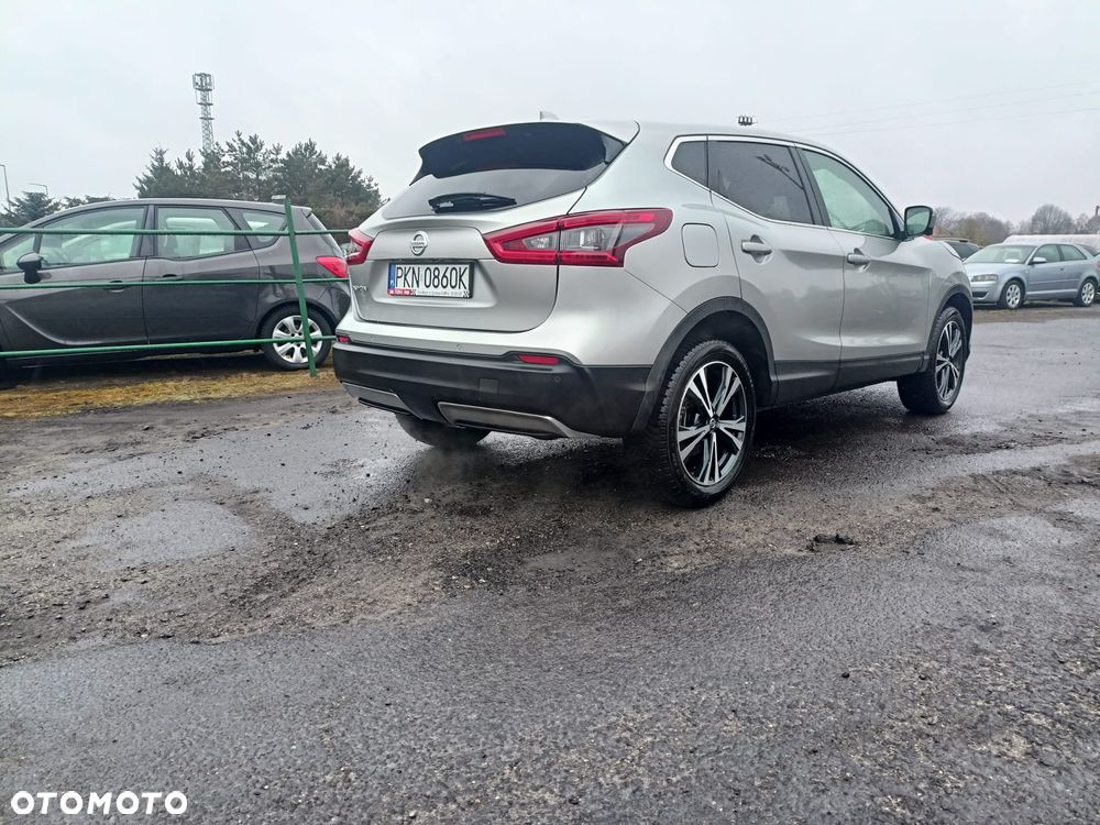 Nissan Qashqai 1.2 DIG-T N-Connecta Xtronic EU6 - 7