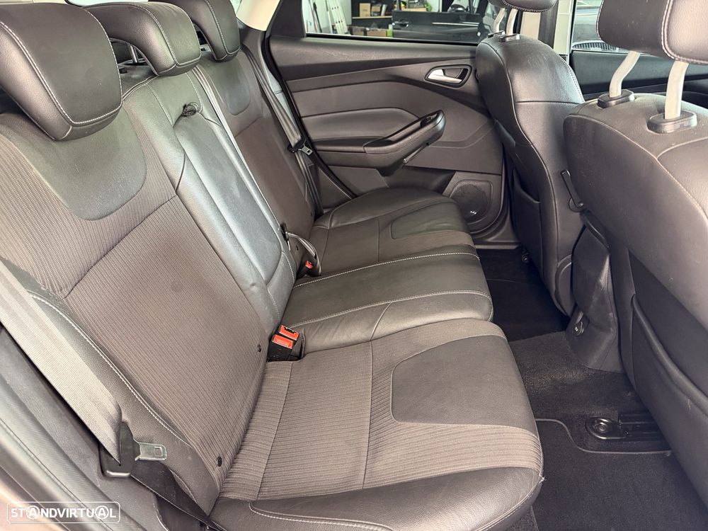 Ford Focus SW 1.6 TDCi Titanium Best - 13