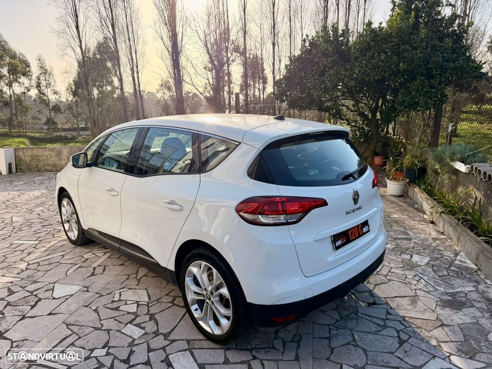Renault Scénic 1.2 TCE Sport SS - 26