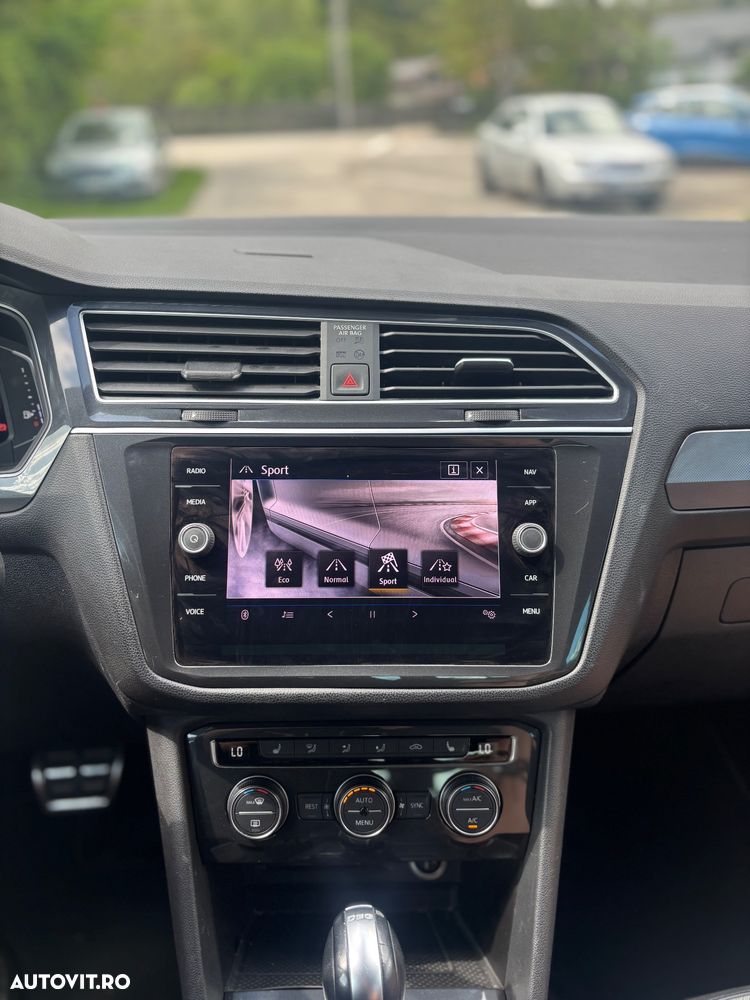 Volkswagen Tiguan 2,0 TSI OPF 4Motion DSG R-Line - 14