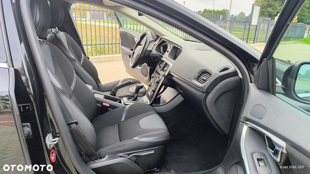 Volvo V40 - 12