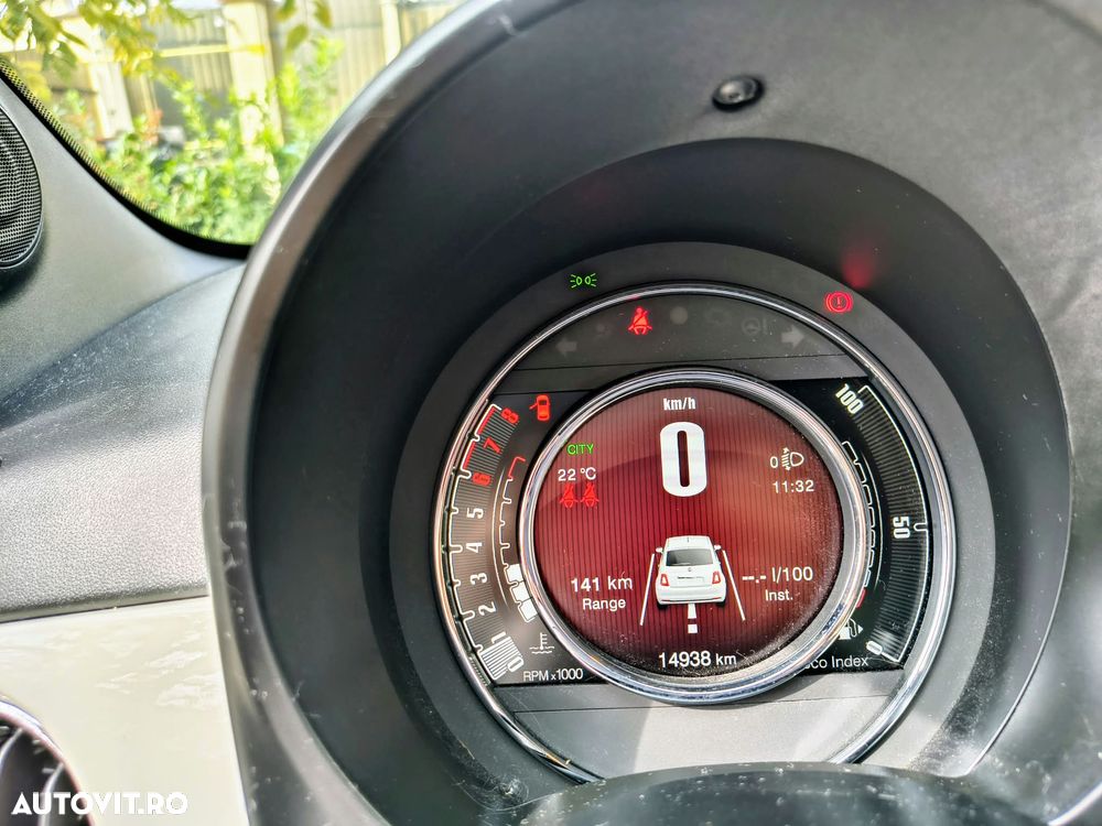 Fiat 500 MHEV 1.0 - 10
