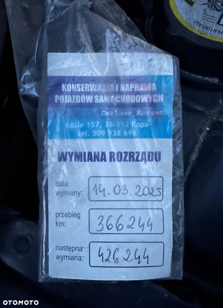 Volvo XC 60 D5 AWD Momentum - 25