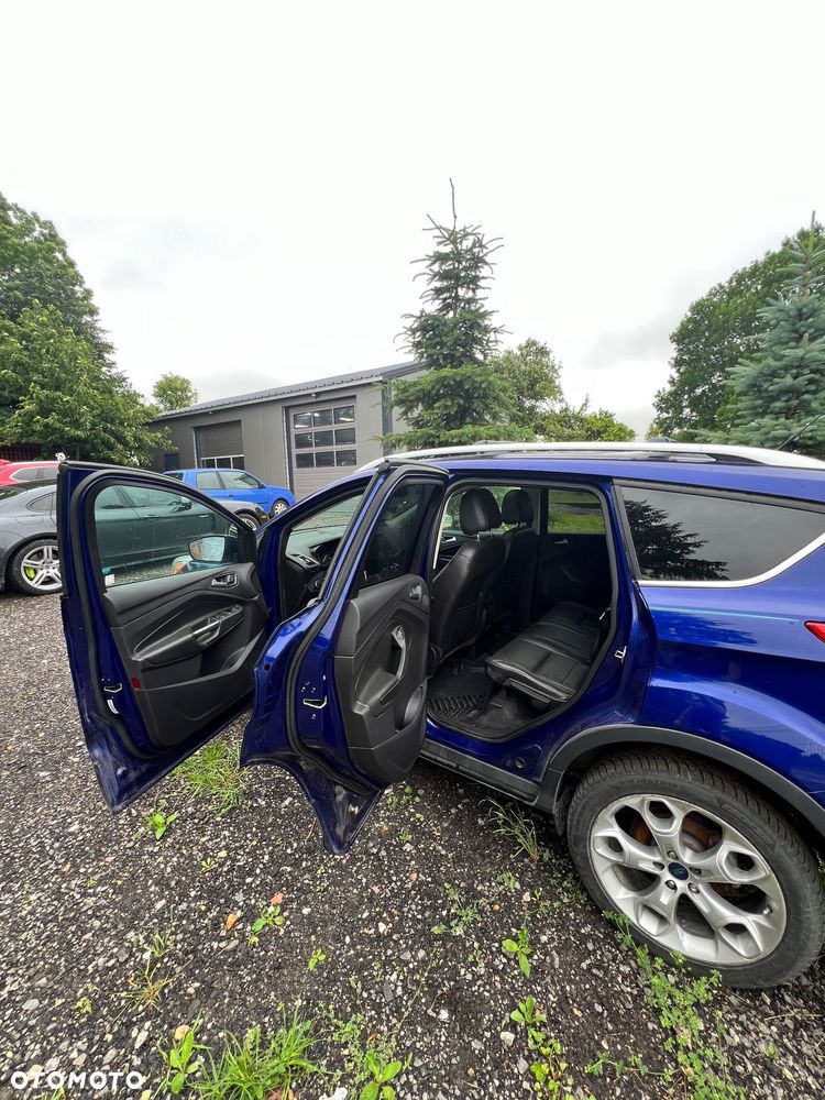 Ford Escape 2.0 EcoBoost AWD Titanium - 13