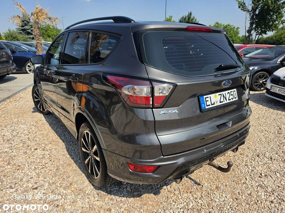 Ford Kuga 1.5 EcoBoost 2x4 ST-Line - 15