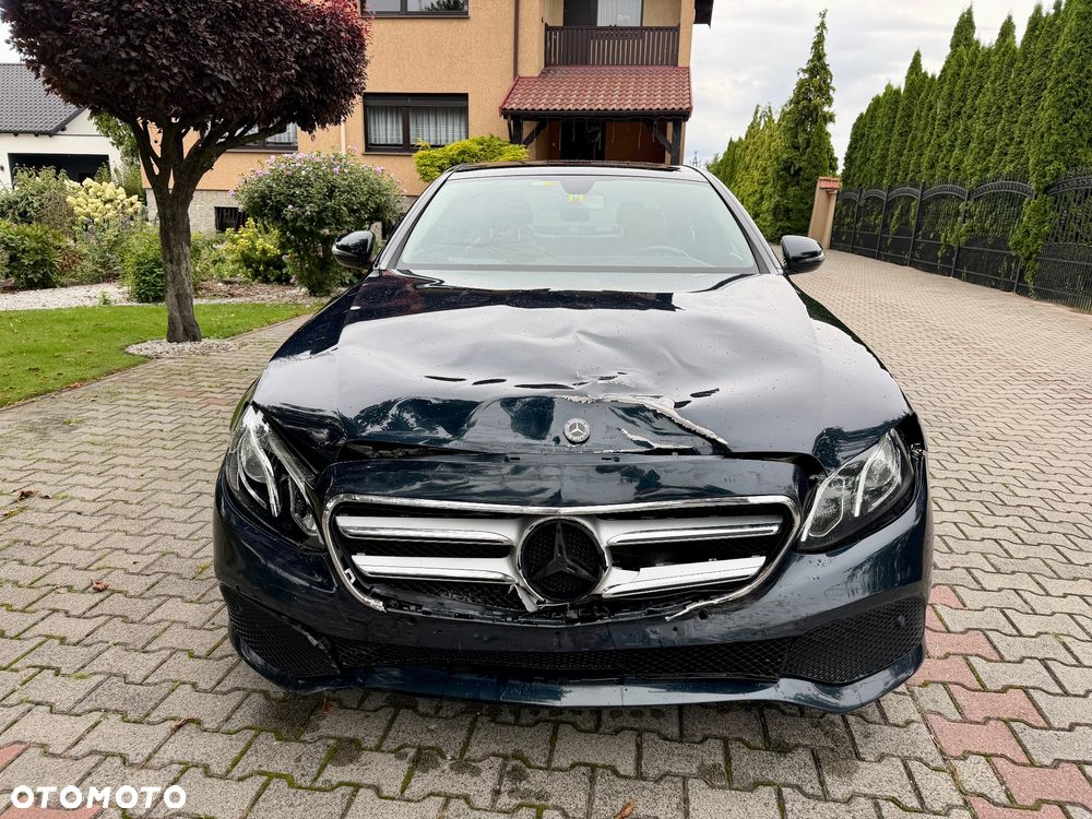 Mercedes-Benz Klasa E 200 d 9G-TRONIC Exclusive - 8