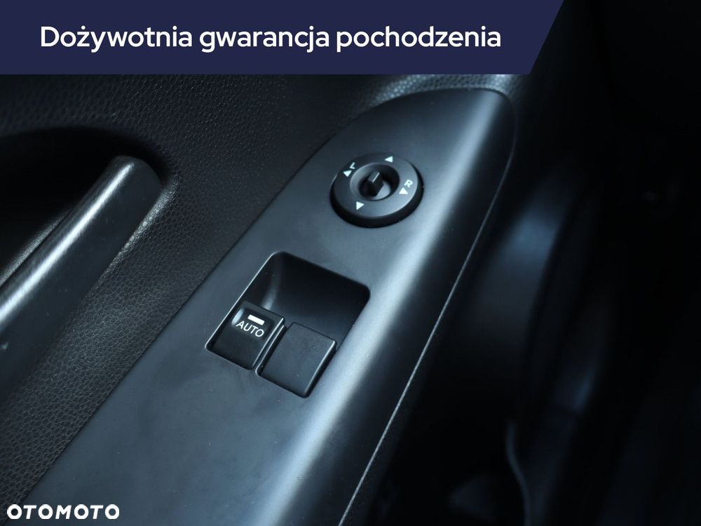 Kia Venga - 17