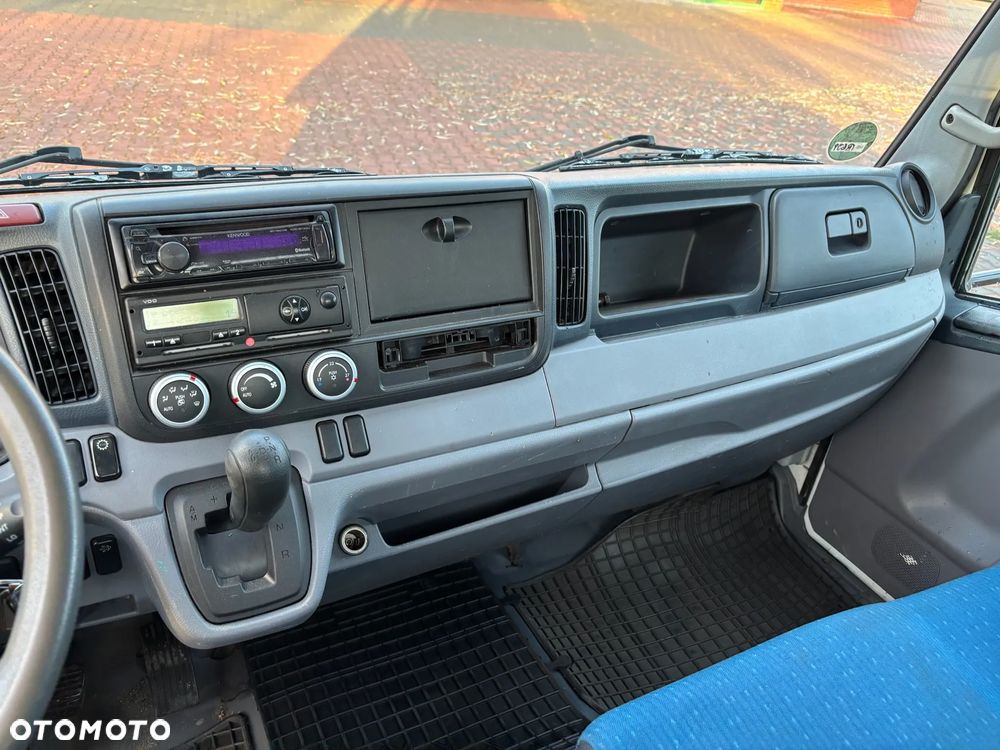 Mitsubishi FUSO Canter 7C15 - 20