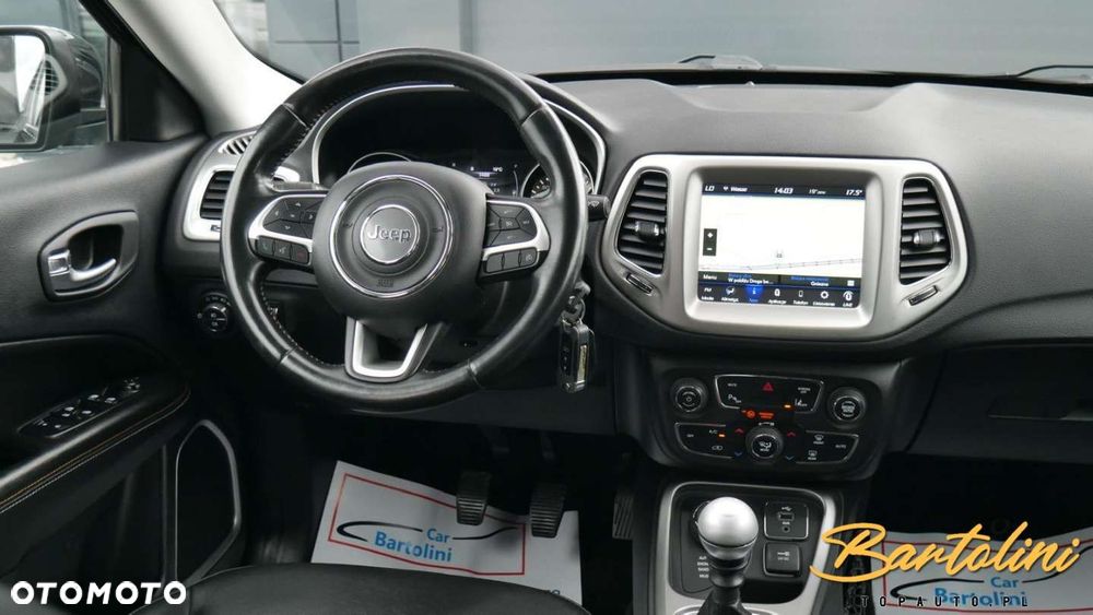 Jeep Compass - 10