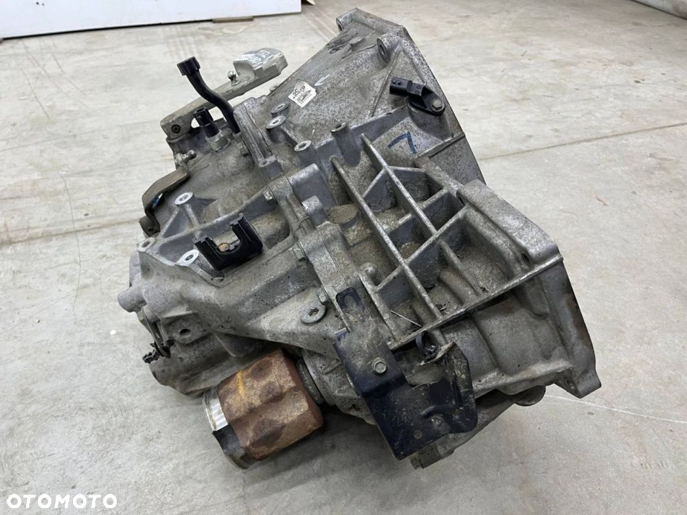 Skrzynia biegów Nissan X-Trail III T32 Rogue 13-21r. 1.6 dCi 4x4 4wd KOD 4br7d manualna 6 biegów - 6