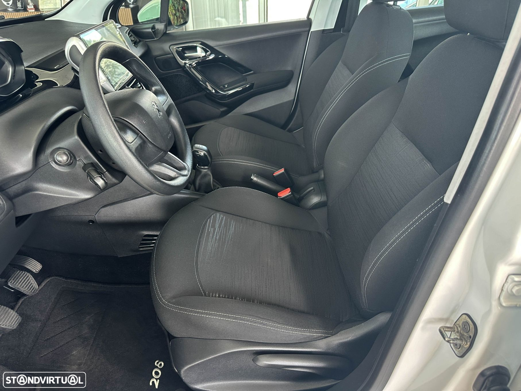 Peugeot 208 1.6 BlueHDi Access - 6