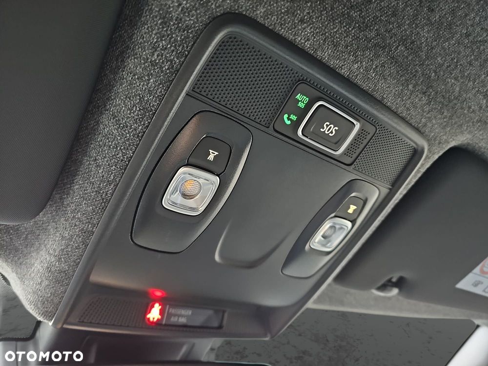 Renault Clio 1.0 TCe Techno - 29