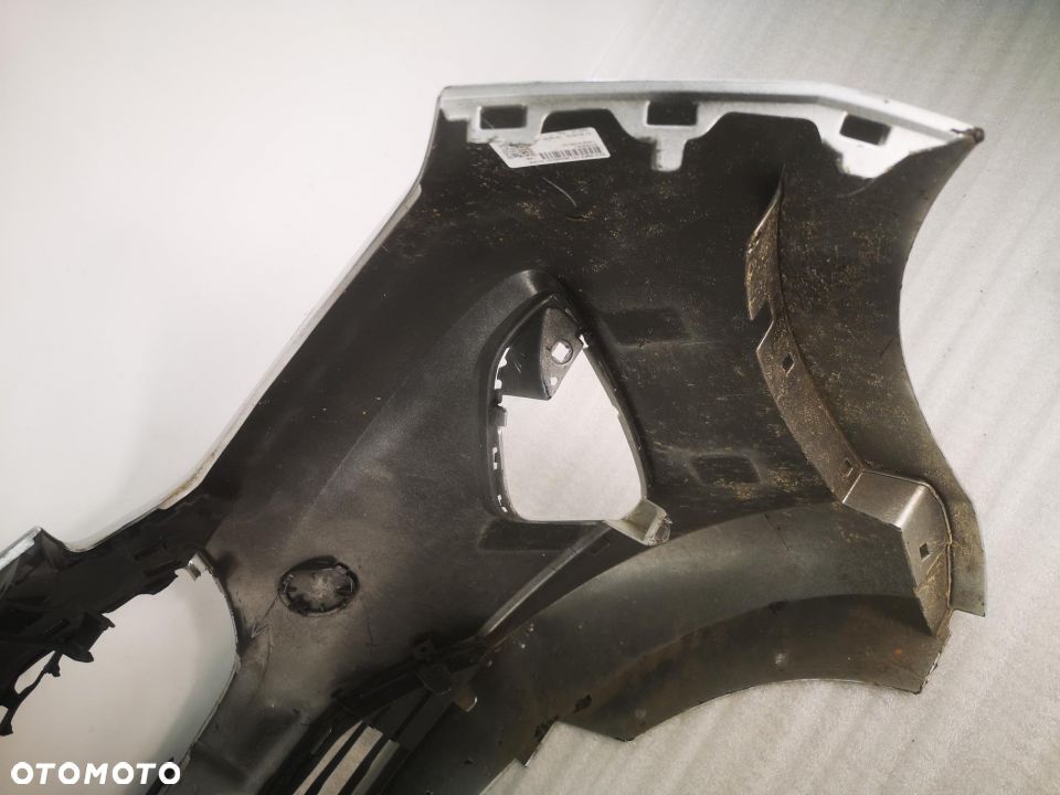 FORD FIESTA MK8 17- SREBRNY ZDERZAK PRZEDNI PRZÓD NR AUKCJI NZ580 - 23