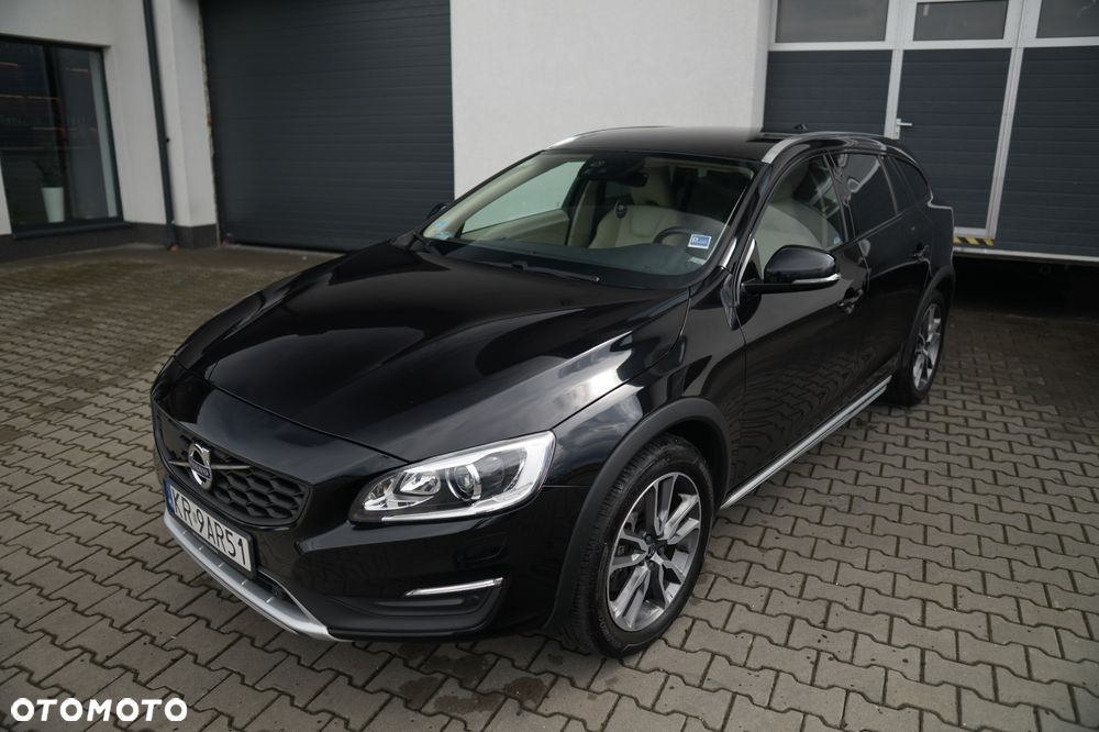 Volvo V60 T5 Drive-E Dynamic Edition (Momentum) - 5