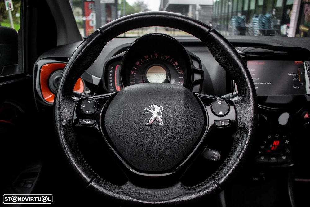 Peugeot 108 1.2 PureTech Top! Roland Garros - 12