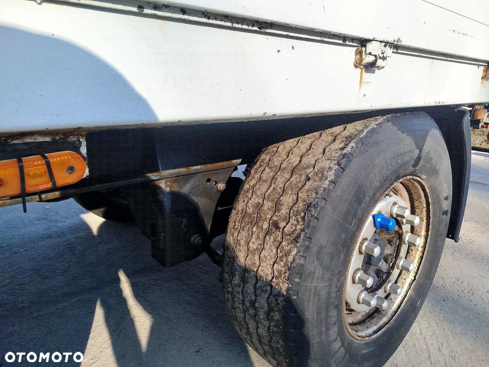 Renders Przyczepa burtowa tandem 7 m budowlanka górny sprzęg - 10