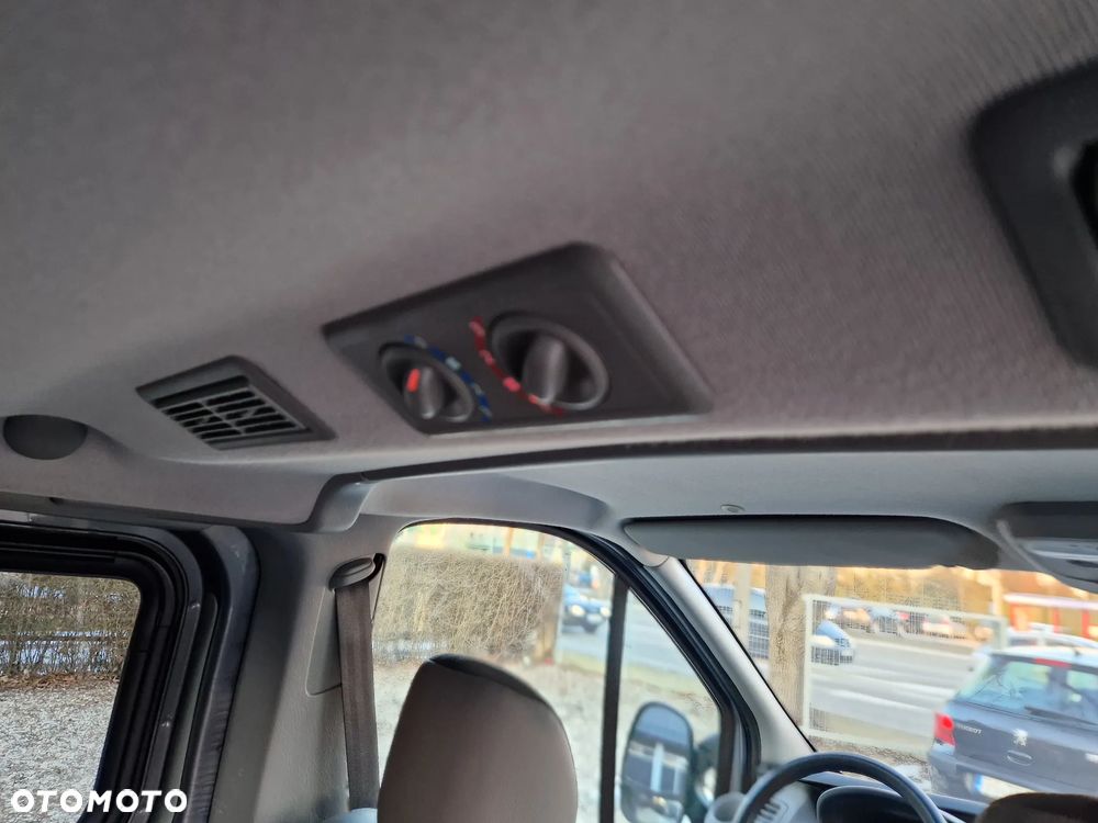 Opel Vivaro L2H1 2.9t Edition - 14