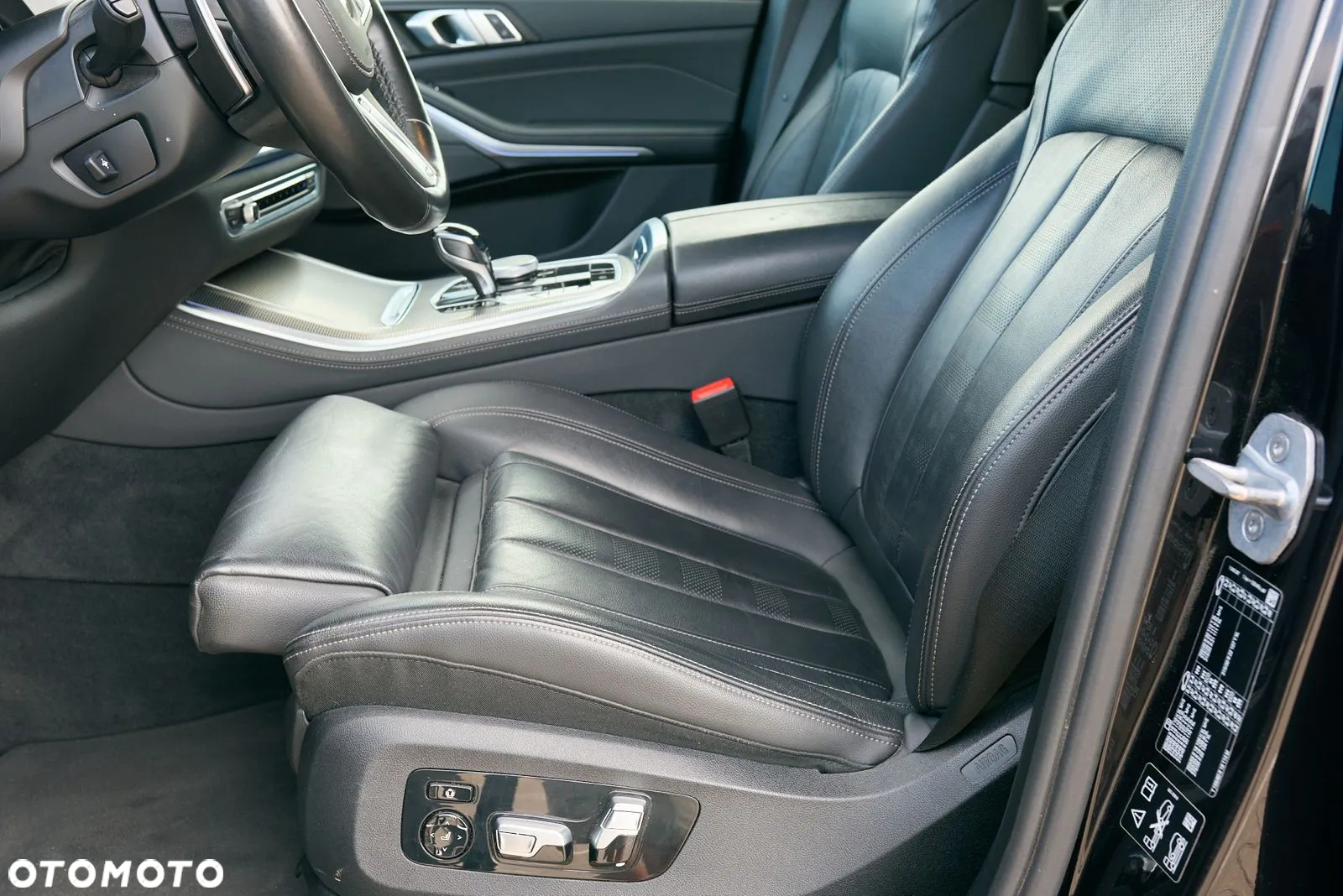 BMW X5 xDrive40i - 22