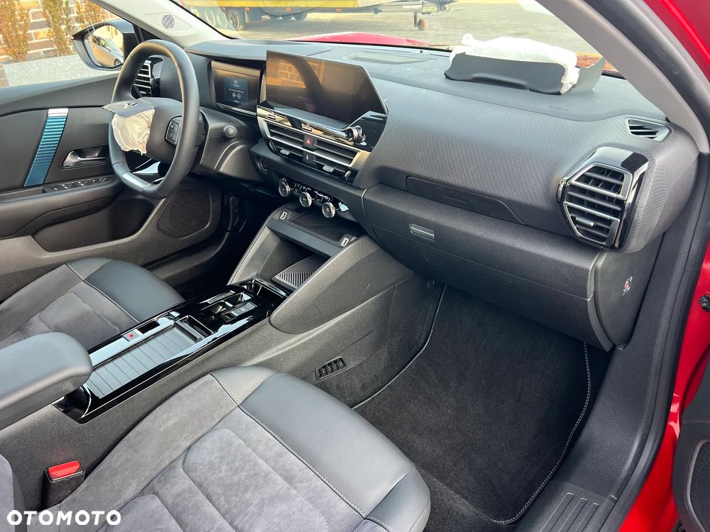 Citroën C4X ë-SERIES - 12