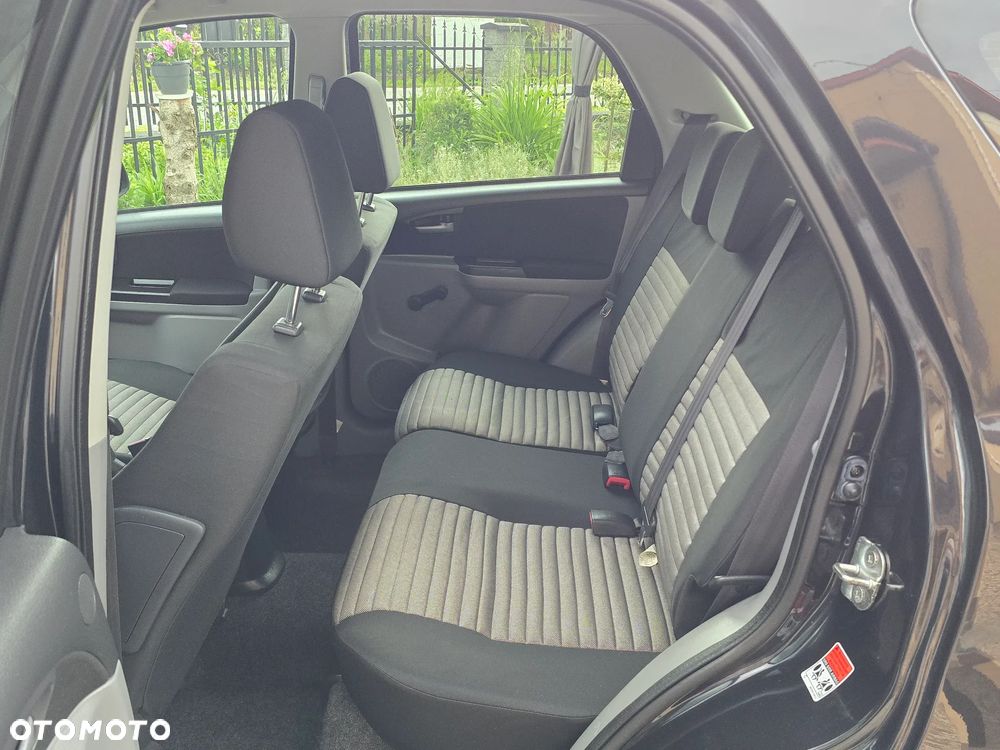 Suzuki SX4 1.6 VVT Automatik 4x2 Comfort - 21