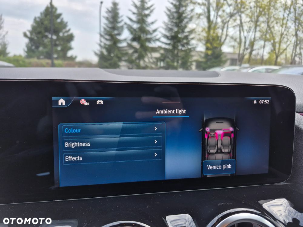 Mercedes-Benz GLA 200 AMG Line - 16