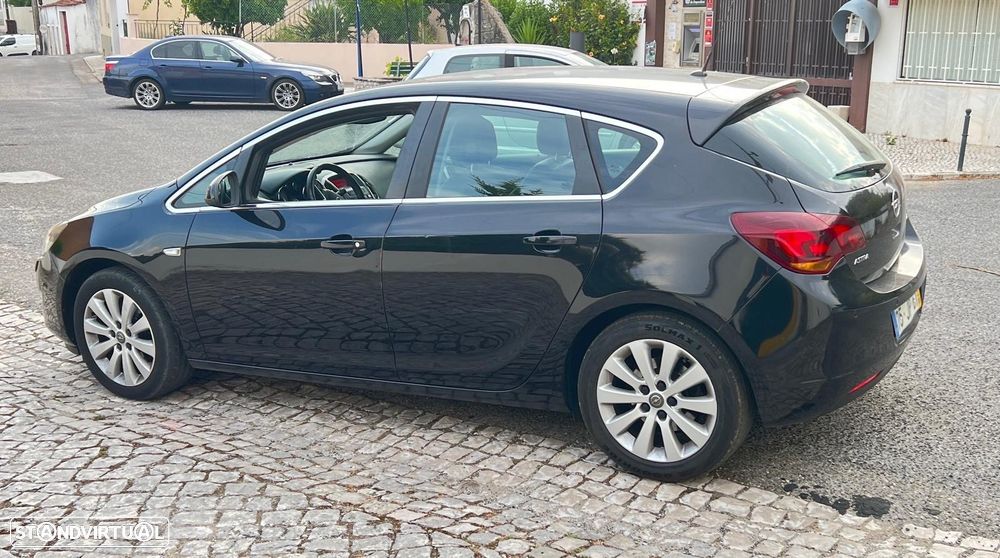 Opel Astra - 1