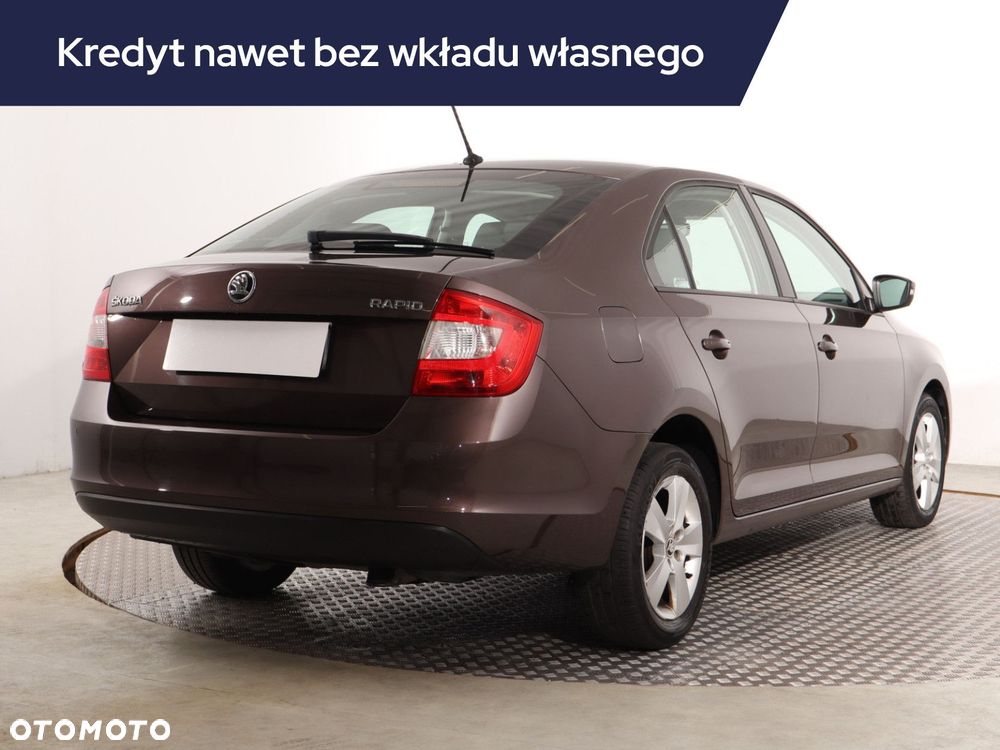 Skoda RAPID - 7