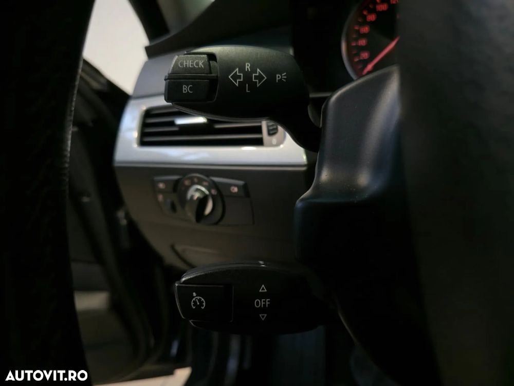 BMW Seria 5 520d - 18