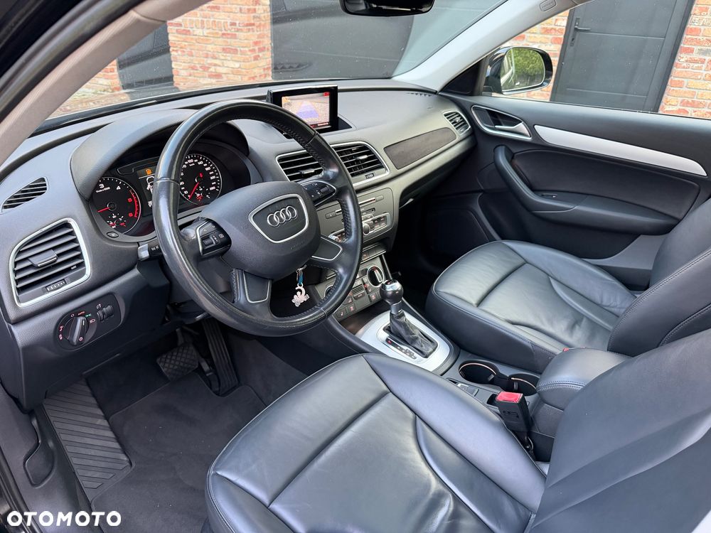 Audi Q3 2.0 TDI S tronic design - 9