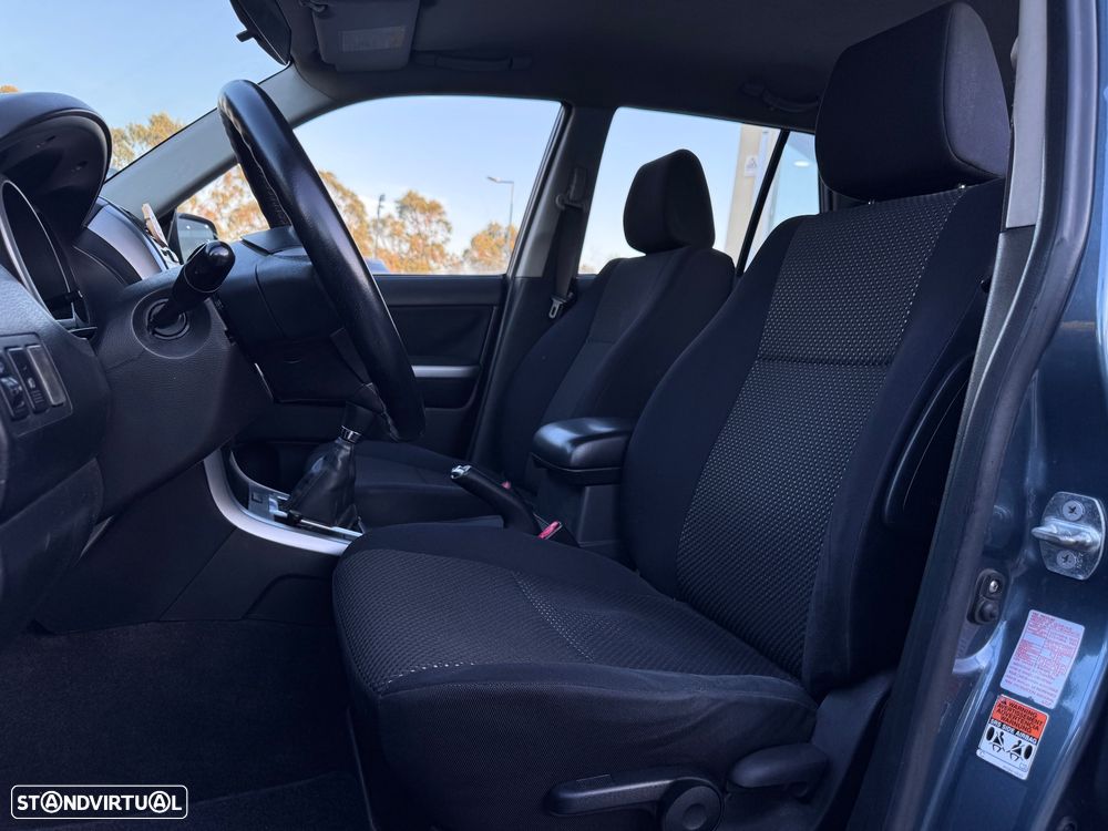 Suzuki Grand Vitara 1.9 DDiS X-Nature - 9