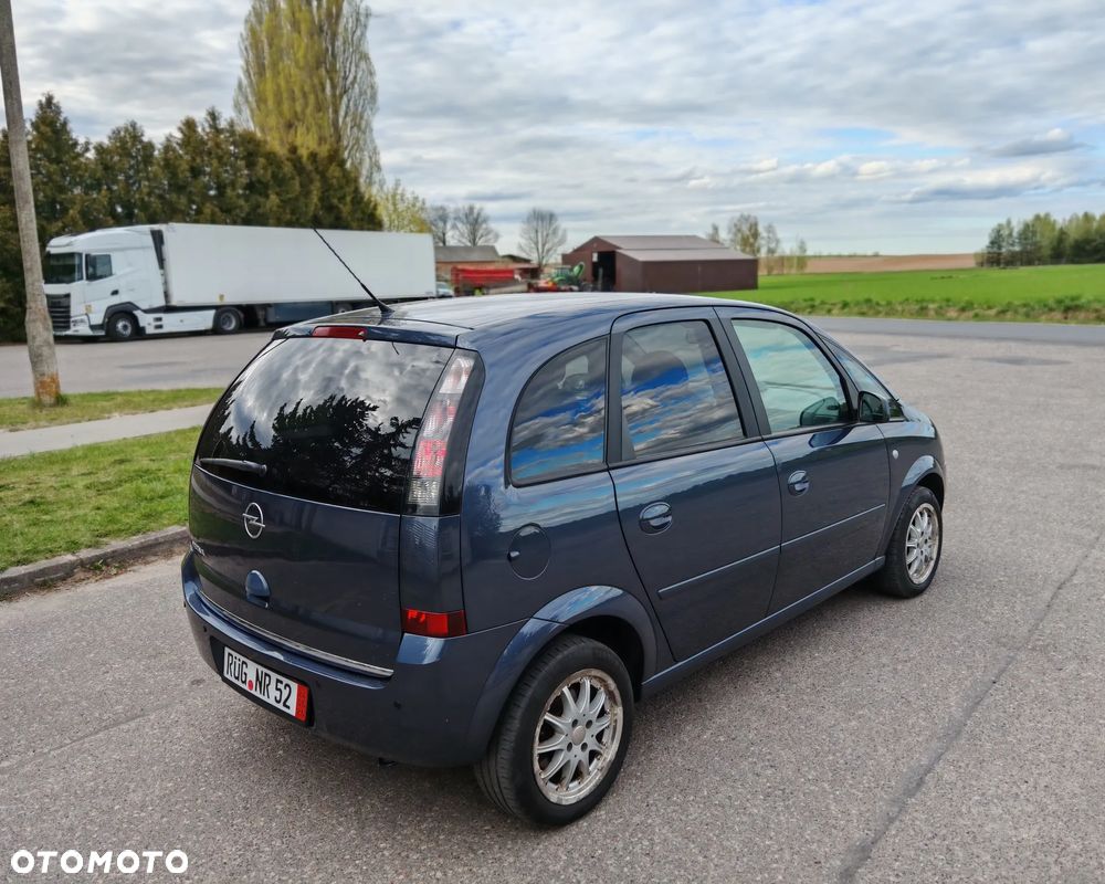 Opel Meriva - 10