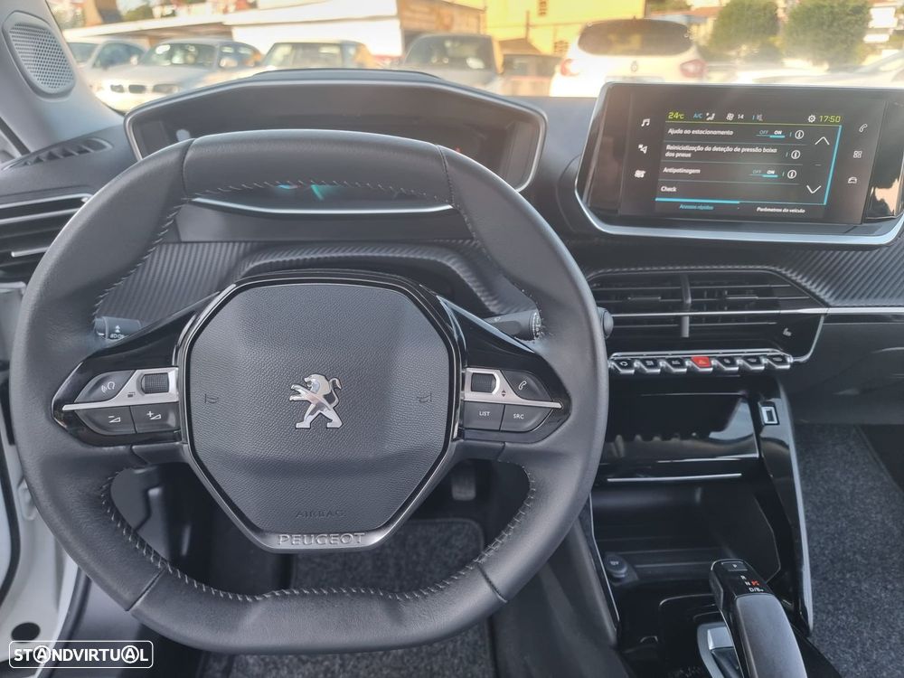 Peugeot e-2008 50 kWh Allure Pack - 11