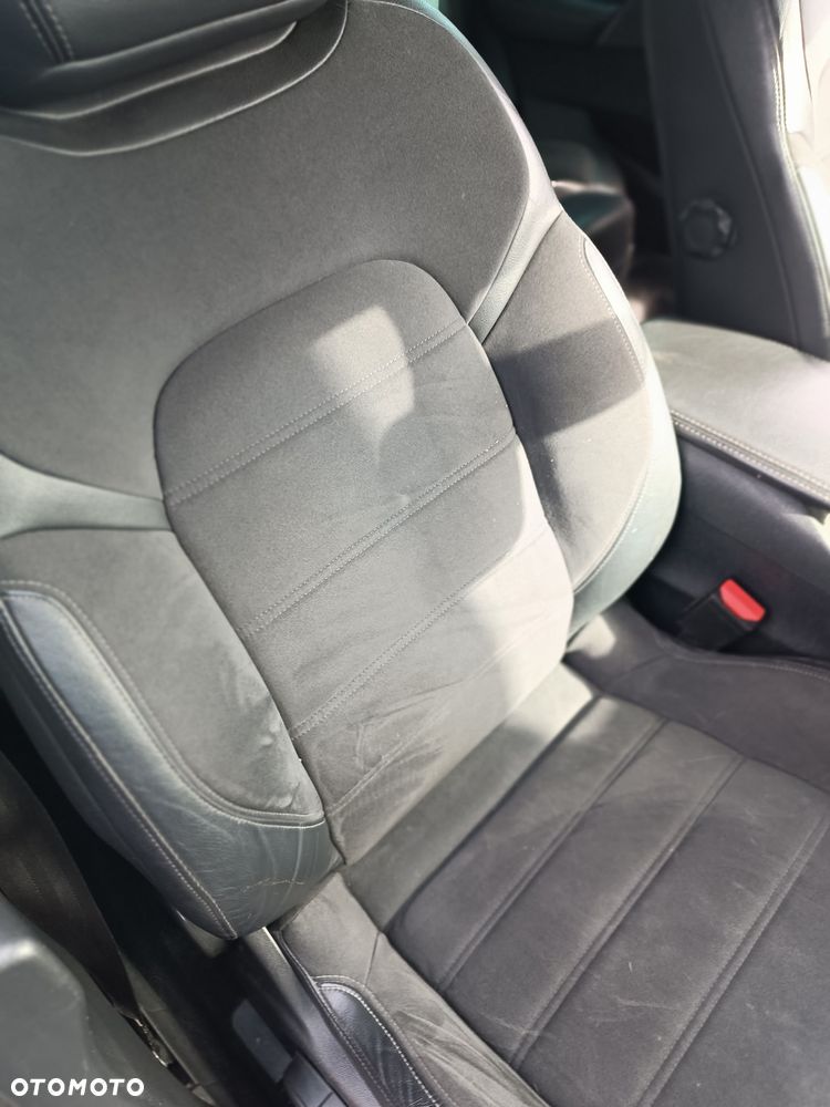 Citroën DS5 THP 155 SoChic - 8