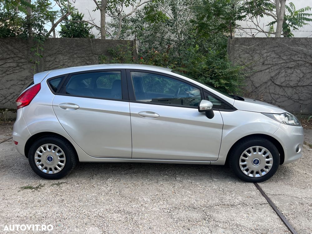 FORD Fiesta 2011 — imagine 25