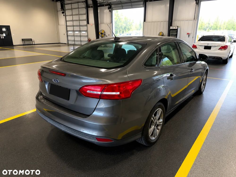Ford Focus 1.5 EcoBoost Start-Stopp-System Titanium - 5