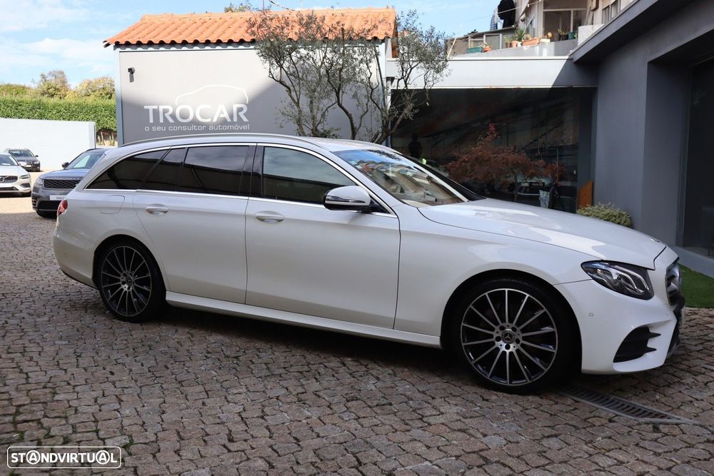 Mercedes-Benz E 220 d AMG 7L - 3