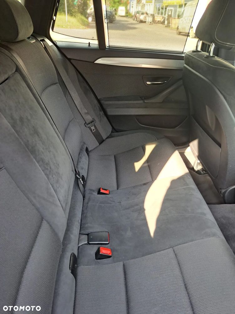 BMW Seria 5 - 11