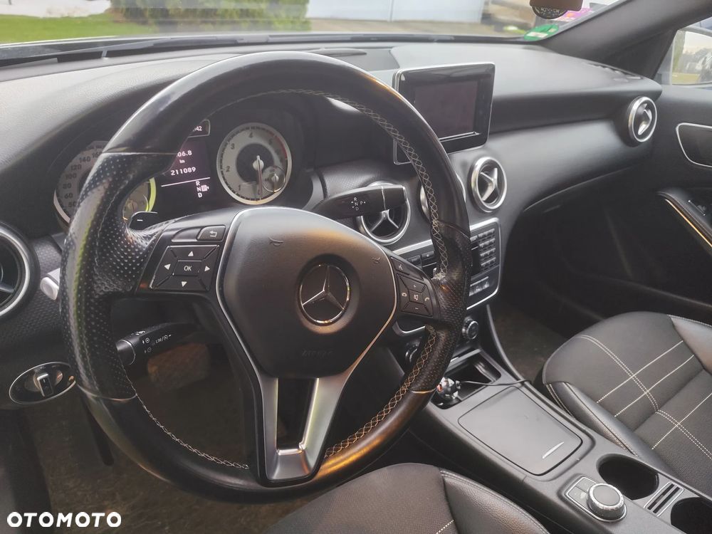 Mercedes-Benz Klasa A 200 CDI 7G-DCT AMG Line - 31