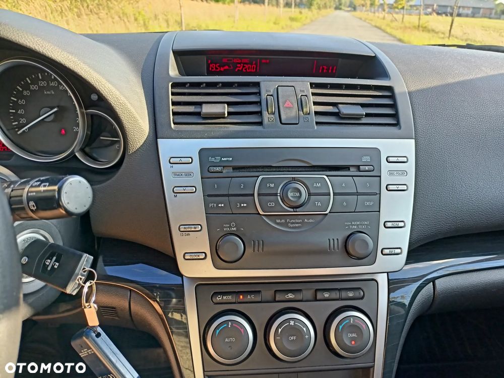 Mazda 6 Sport Kombi 2.0 CD DPF Dynamic - 9