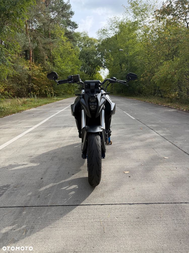 Suzuki GSX - 3