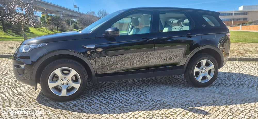 Land Rover Discovery Sport 2.0 eD4 HSE - 14