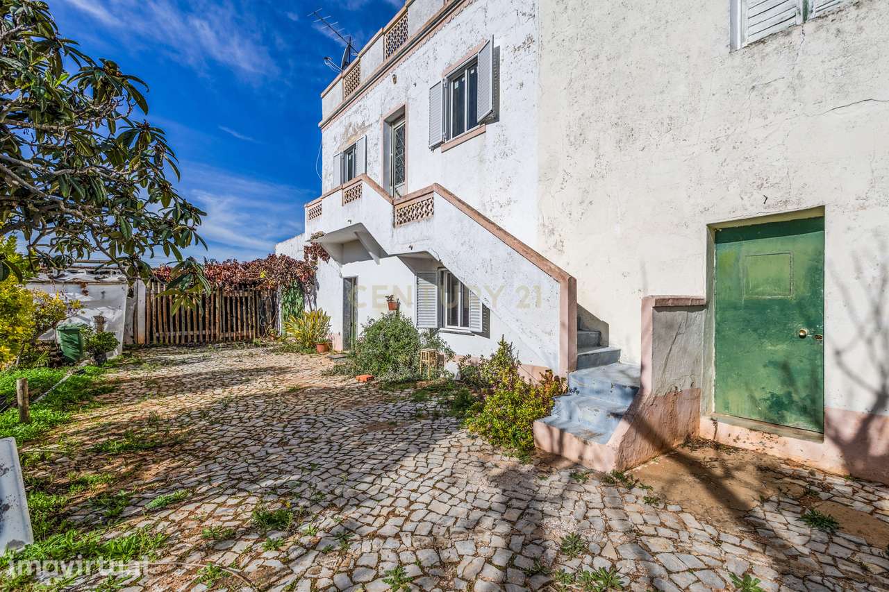 Moradia com Terrenos Rústicos na Horta da Jardina – Bela Salema, Faro - Grande imagem: 4/31