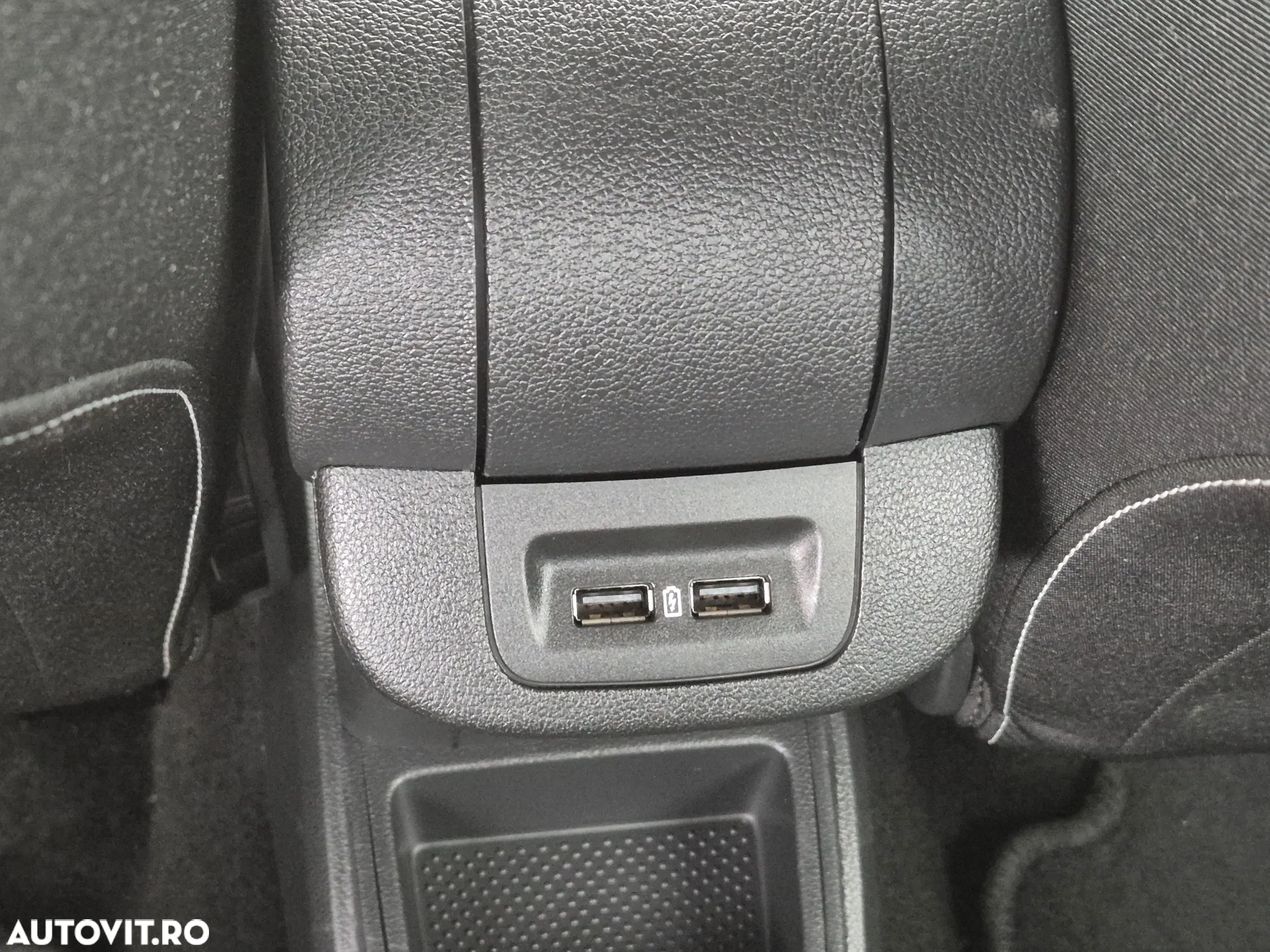 Skoda Fabia - 12