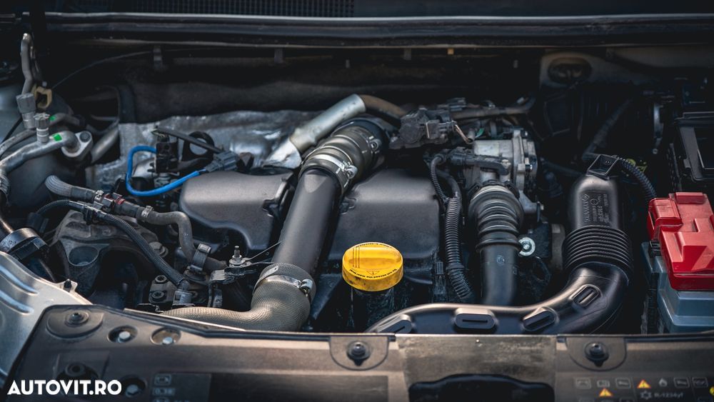 Dacia Duster 1.5 dCi 4x2 Laureate - 11